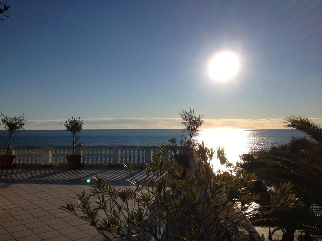 Hotel Villa Igea Alassio Esterno foto