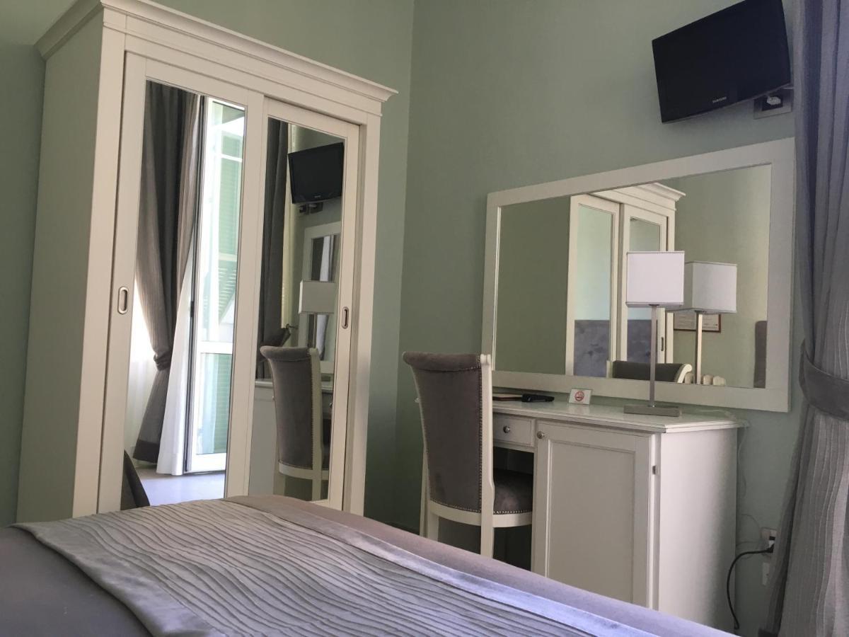Hotel Villa Igea Alassio Esterno foto